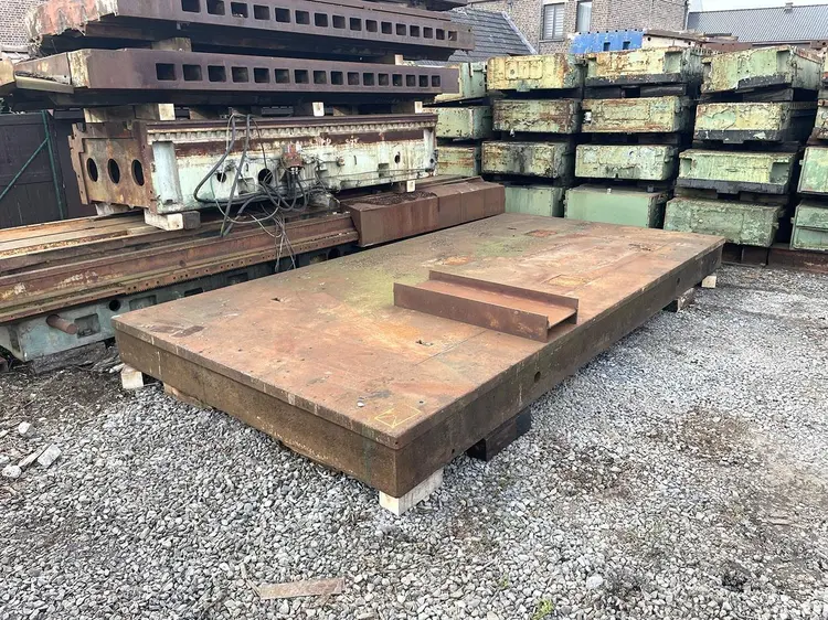 Used TABLE 6000 X 3000 X 400 MM Tables, Floor & Layout Plates BE | Apt International N.V #366427