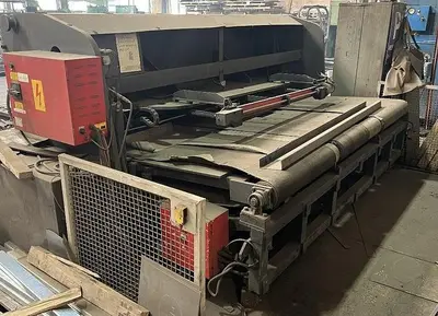 USED 2001 AMADA M-3060