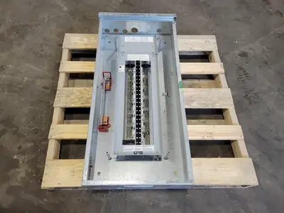 USED 2000 CUTLER-HAMMER PL1