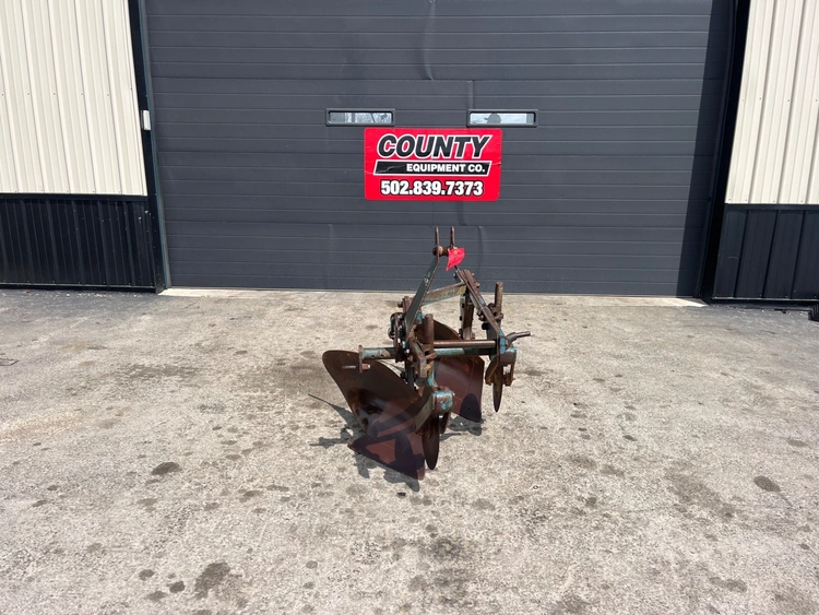 Used FORD 101 2 BOTTOM PLOW Plows Kentucky US | County Equipment Company LLC #886606