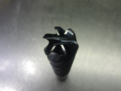 Kennametal 1" 6 Flute Carbide CR Endmill .19" R UJDE1000N6FBH KCSM15 (LOC2386)