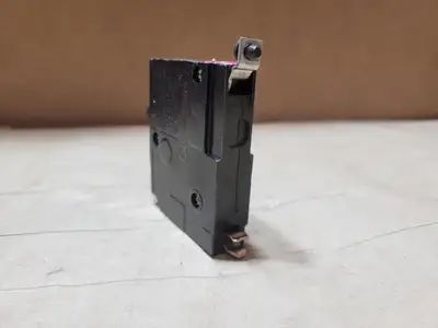 15 Amp, 1 Pole, 120/240 Volt Circuit Breaker Type QO