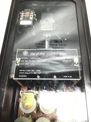 GE 12NAA1982A Out-of-Step Auxiliary Relay