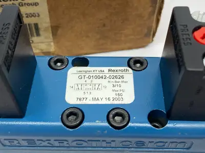 USED EMERSON REXROTH AVENTICS™ 5/3-DIRECTIONAL VALVE, SERIES CERAM™ GT-010042-02626