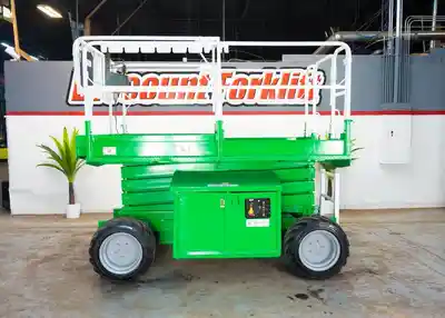 USED 2015 JLG 260MRT