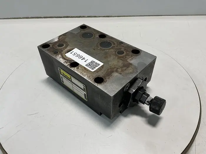 Used PARKER PRM6PA25KN33XB570 Valves/Fittings Michigan US | Ideal Machinery #698153