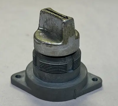 New | in-Stock GE CR2940US200A Miscellaneous Equipment (Electrical & Power) | Surplus Asset Holdings #1189940
