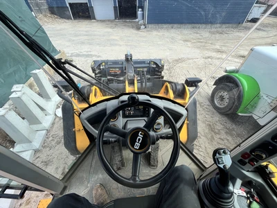 Used 2017 JCB 427ZXT4F Wheel Loaders Maine US | Zadoon Equipment #1480547