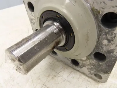 Sumitomo CNVM1-5097-AV-6 Altax Drive AF Gearmotor 6:1 Inline Reducer 220V 80M