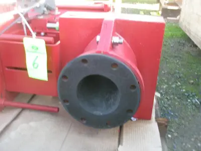 USED RED VALVE SERIES 5200