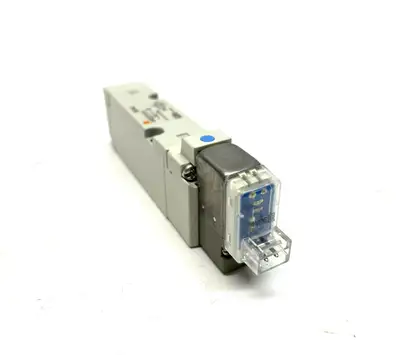 Used SMC SOLENOID VALVE Solenoid Valves | Maverick Industrial Sales #1115201
