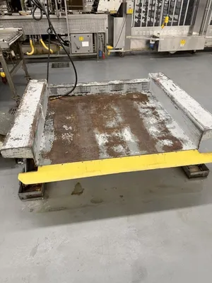 _UNKNOWN_ Floor level lift Dumpers & Lifts | Envoy Equipment LLC (3)