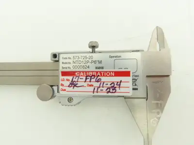 Mitutoyo 573-725-20 Digimatic Point Tip Caliper 0-6" 150mm .0005" NTD12P-P6"M