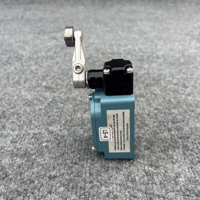 Used Honeywell SZL-WLC-A-N Relays & Switches California US | Davliegogo LLC #1707875