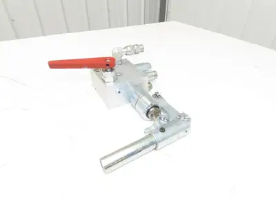 Hyster 4040177 Forklift Parking Break Manifold Valve HF62690-11 Off E80XN