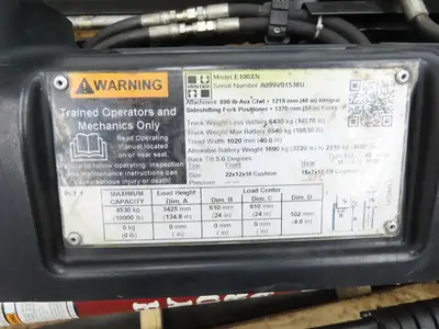 Hyster E100XN Forklift Mast Class IV 2 Stage 4 Lever 134.8" Lift 10000lb READ