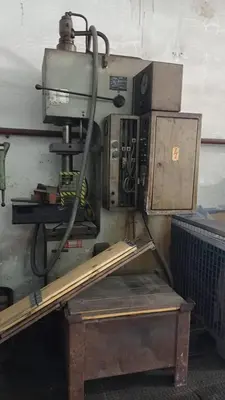 Used 1985 WMW PYE 10 10 S1M Hydraulic Presses CZ | Amaron s.r.o. #1065752