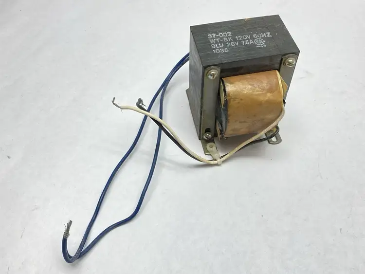 Used UNBRANDED TRANSFORMER 120V 60HZ / 7.5A 28V 1035 Transformers | Maverick Industrial Sales #1099255