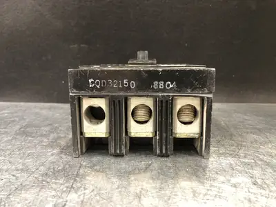 Used SCHNEIDER ELECTRIC CQD32150 Switchgears British Columbia CA | Lenmark #244050