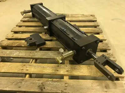 Used Parker 06.00 DD2ANUS14A Pneumatic Cylinders Michigan US | Maverick Industrial Sales #1397012