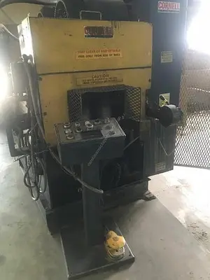 USED 1991 CORNELL GANG RIP SAW