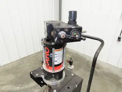 ARO AF0441-01 Pneumatic Extrusion Pump 6549 PSI 5 Gal Pail Lifter Unloader Cart
