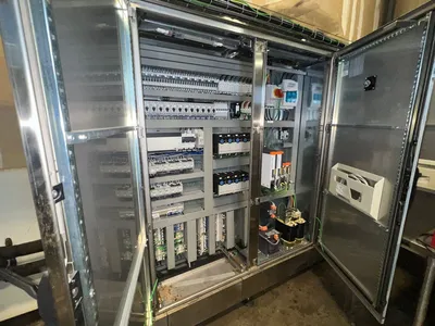 USED KOSME Glass Carbonated Bottling Line