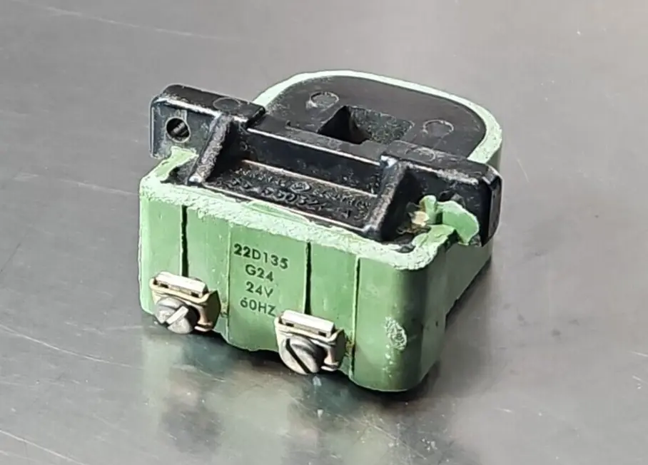 General Electric 22D135G24 Renewal coil. Loc4D21