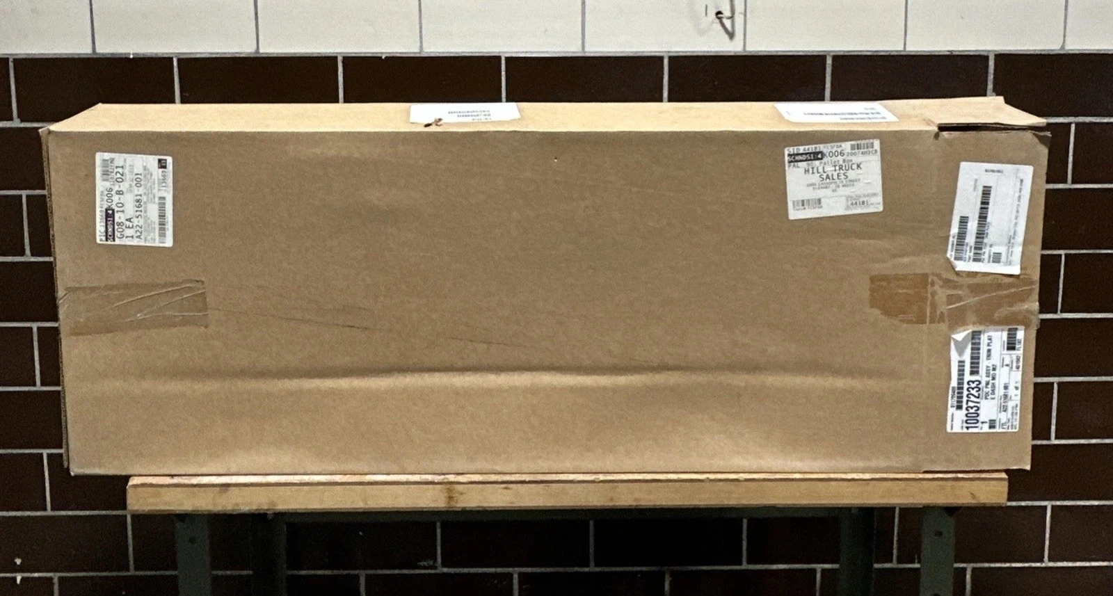 NEW Freightliner A22-51681-001