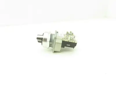 Allen Bradley 800T-H2A1 Selector Switch 2 Position Maintained 30mm
