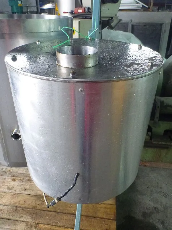 30 Litre Stainless Steel Vertical Storage Tank 355mm Dia x 320mm Deep