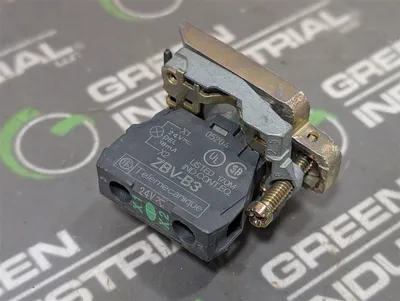 Lot of 10 Telemecanique ZB4BVB3 Green LED Lamp Modules New NIB