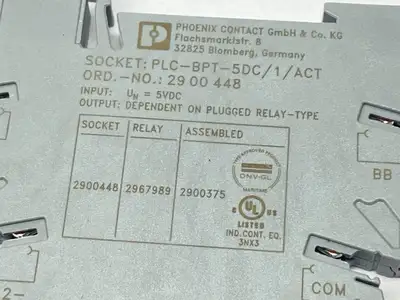 PLC-BPT-5DC/1/ACT,2900448 | Phoenix Contact PLC-BPT-5DC/1/ACT Relay Socket 2900448 w/ 2967989 Relay - Used