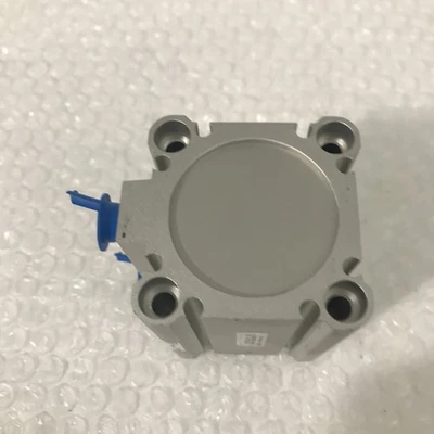 NEW SMC CDQ2KB40-30DZ