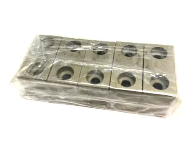 USED MISUMI STOPPER BLOCK, COUNTERBORED, 20MM THICK, 30MM HEIGHT