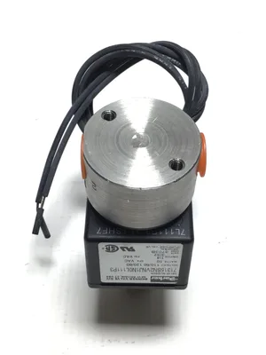 Parker 71315SN2VNJ1N0L111P3 General Purpose Skinner Valve