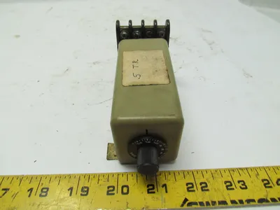 Eagle Signal CG912A3 120V Ac/DC Time Delay Relay w/Base 0-16 Sec.