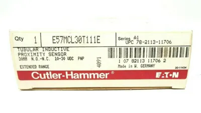 2 NEW CUTLER HAMMER E57MCL30T111E PROXIMITY SENSOR SER.A1
