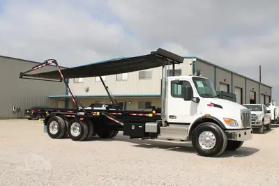 New | in-Stock 2027 PETERBILT 548 Rolloff Trucks Texas US | Roll Off Truck World #1492003