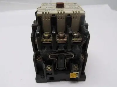 Fuji Electric SC-1N (35) Z531 Magnetic Contactor