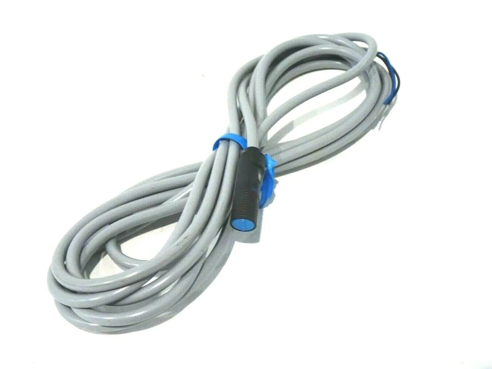 NEW FESTO SMEO-4-K-LED-24 PROXIMITY SWITCH SMEO4KLED24