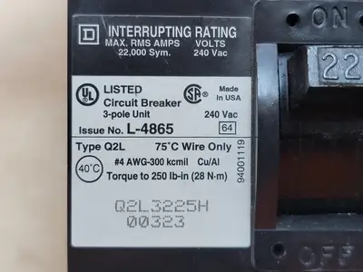 USED SQUARE D Q2L3225H