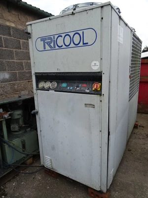 Tricool Water Chiller  HLA 090  26.6 kw