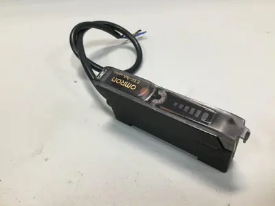 USED OMRON E3X-NA11