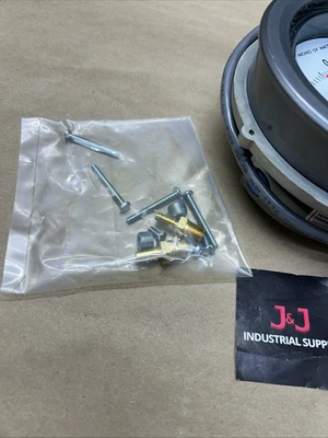 NEW Dwyer 3000MR Photohelic