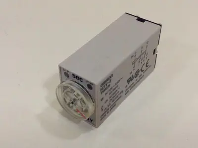 USED OMRON H3Y-2-1 SECOND
