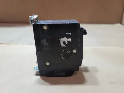 Used SQUARE D QOB260 Switchgears British Columbia CA | Lenmark #1438452