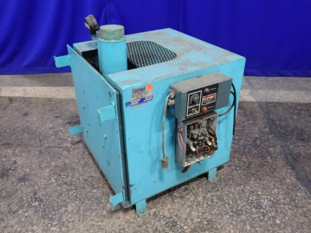 Used CONAIR PLASTIC 70003704 Misc Plastics Equipment Ohio US | HGR 24 #867196