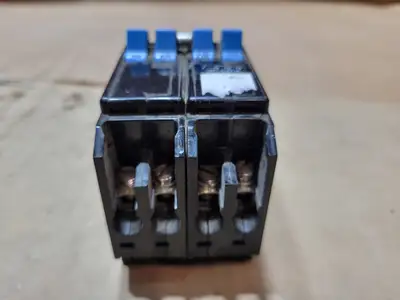 Used BRYANT DNPL215215 Switchgears British Columbia CA | Lenmark #1438445