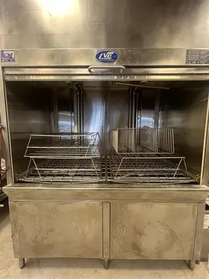 LVO model FL36ET SS Tray Washer